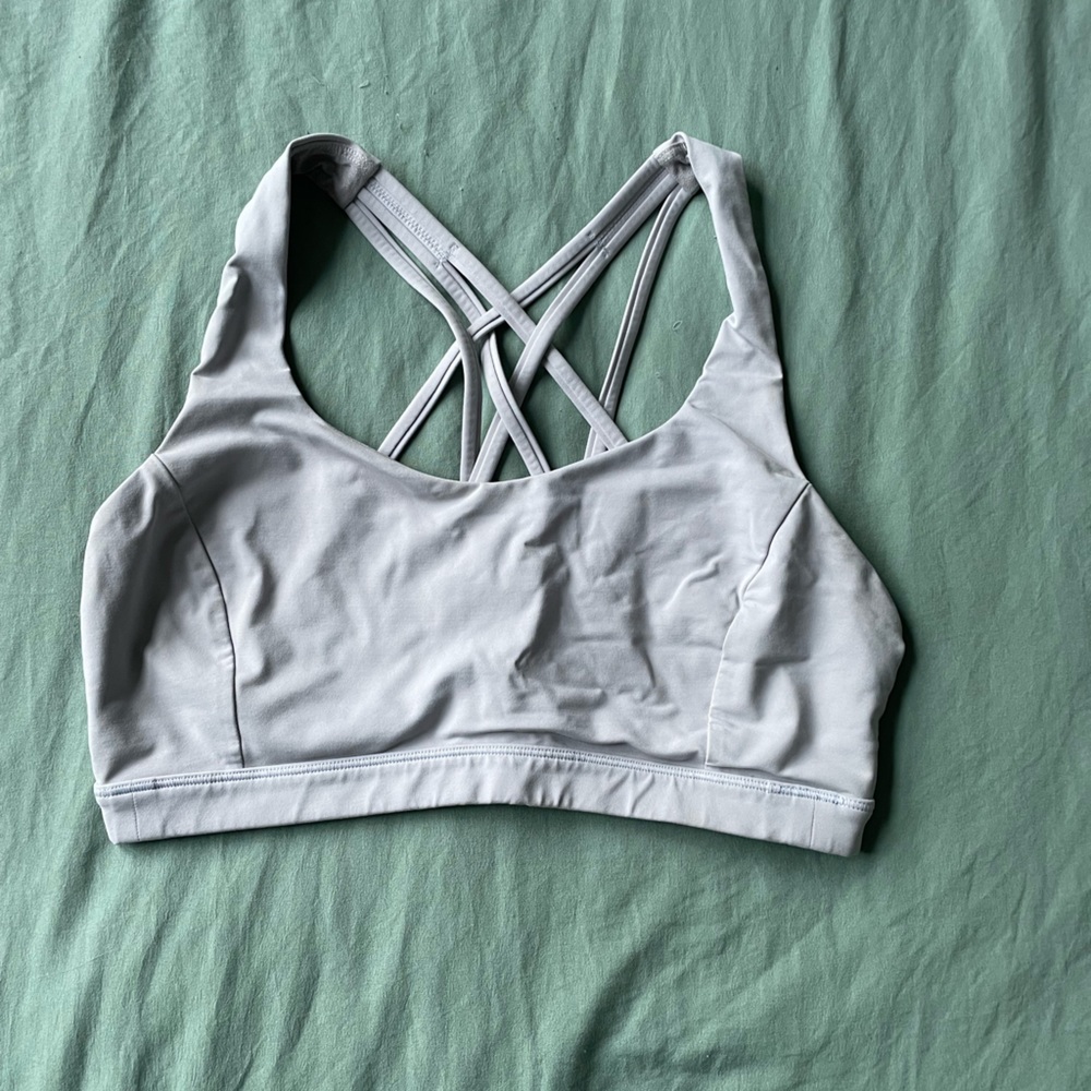 Lululemon crossover sports bra